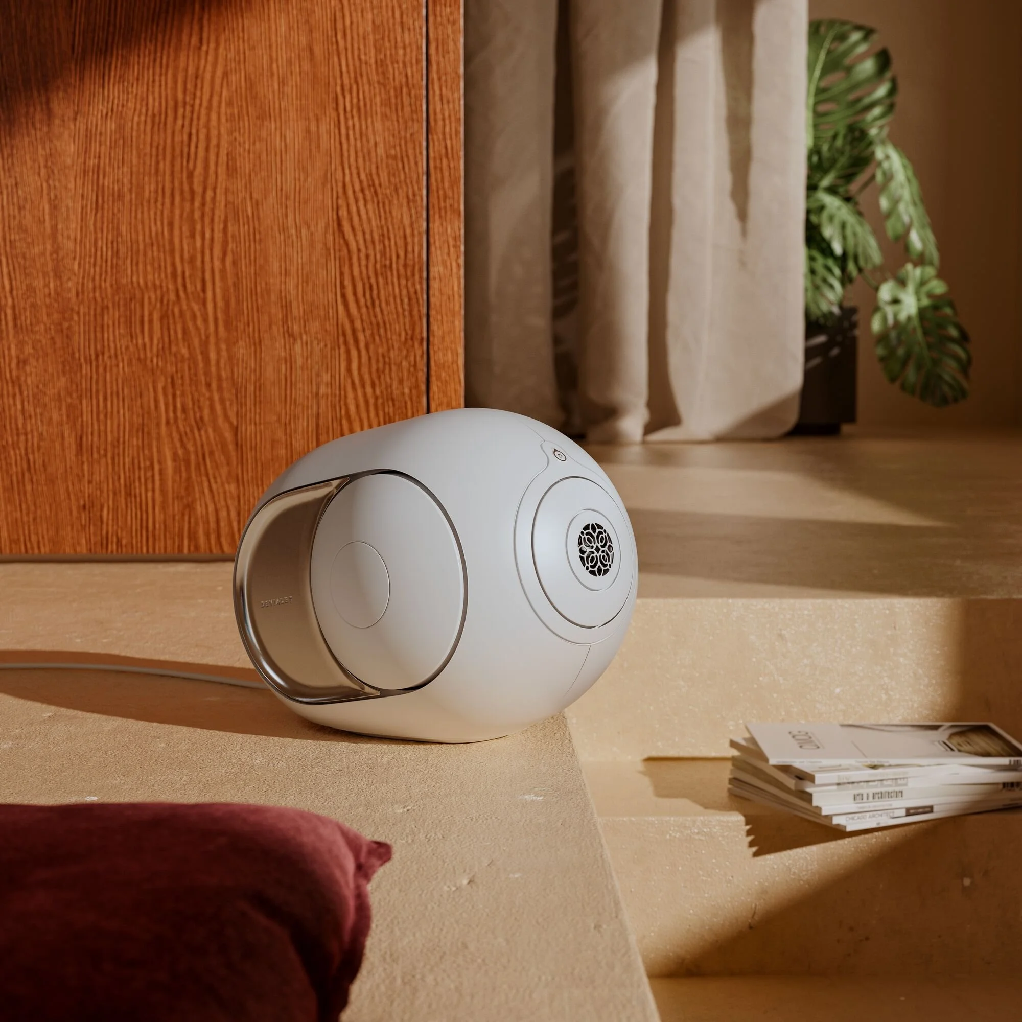 Devialet Phantom I 103 dB Light Chrome — HIFILORD